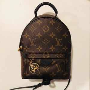 💯 Authentic LV Palm Springs Mini
